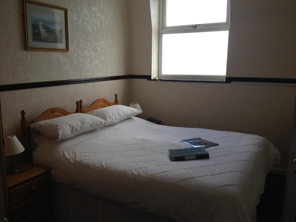 The Stuart House Hotel Scarborough Room photo